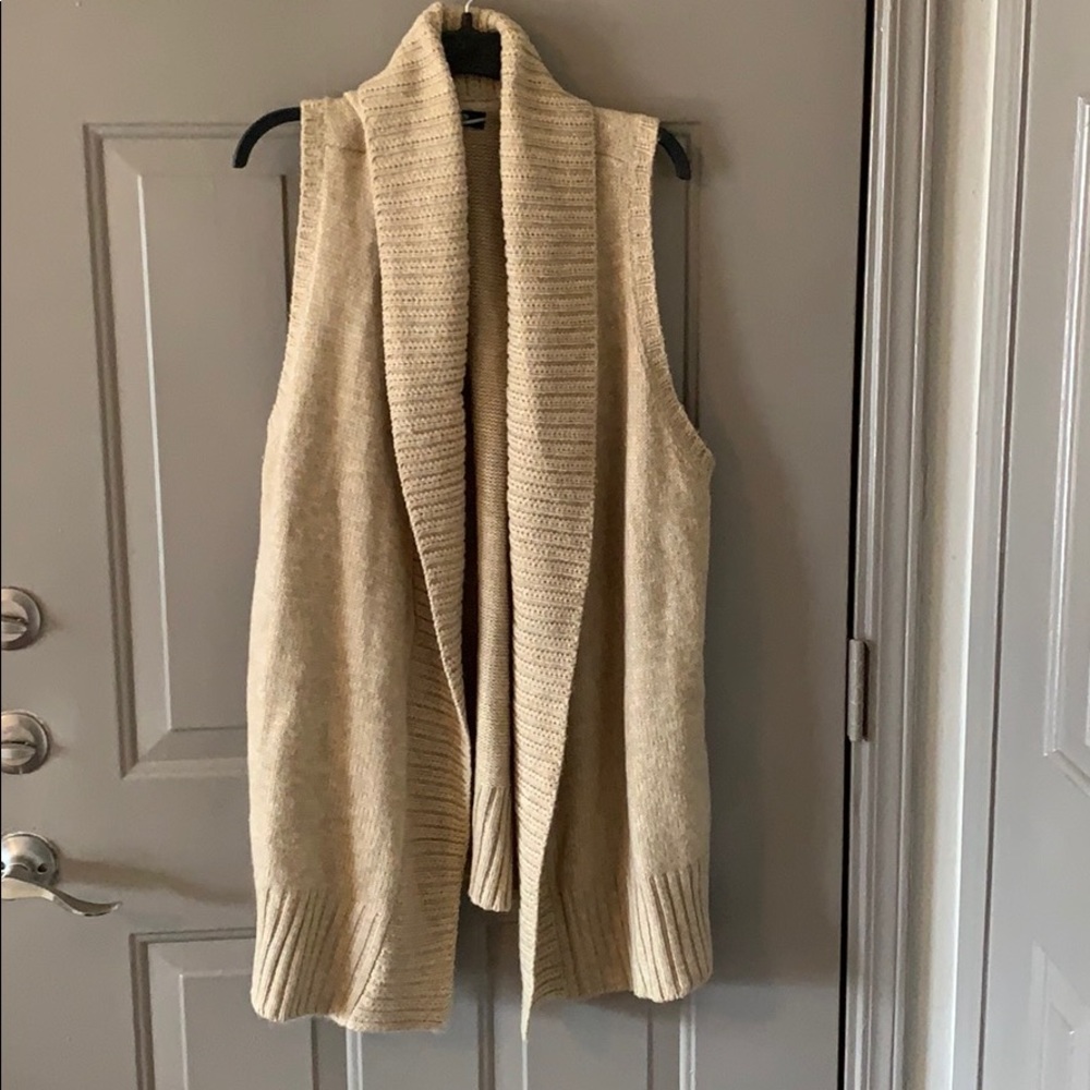 Shawl collar cardigan vest